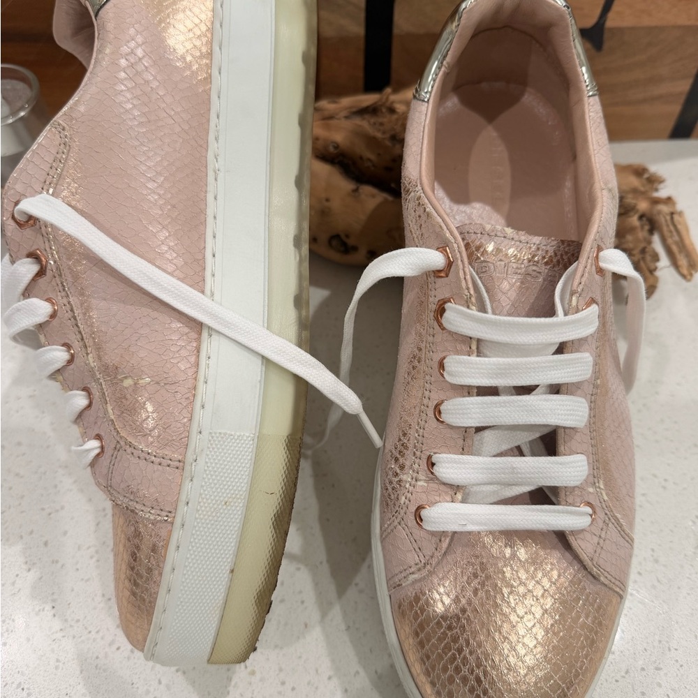 Diesel Women’s Rose Gold Textured Lace-Up Sneakers